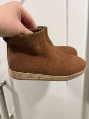 Heyfolks warmknit Slip-On Booties